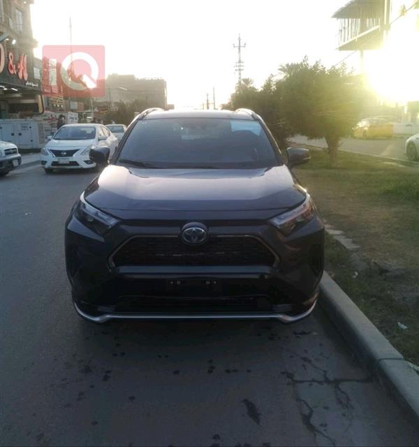 Toyota for sale in Iraq